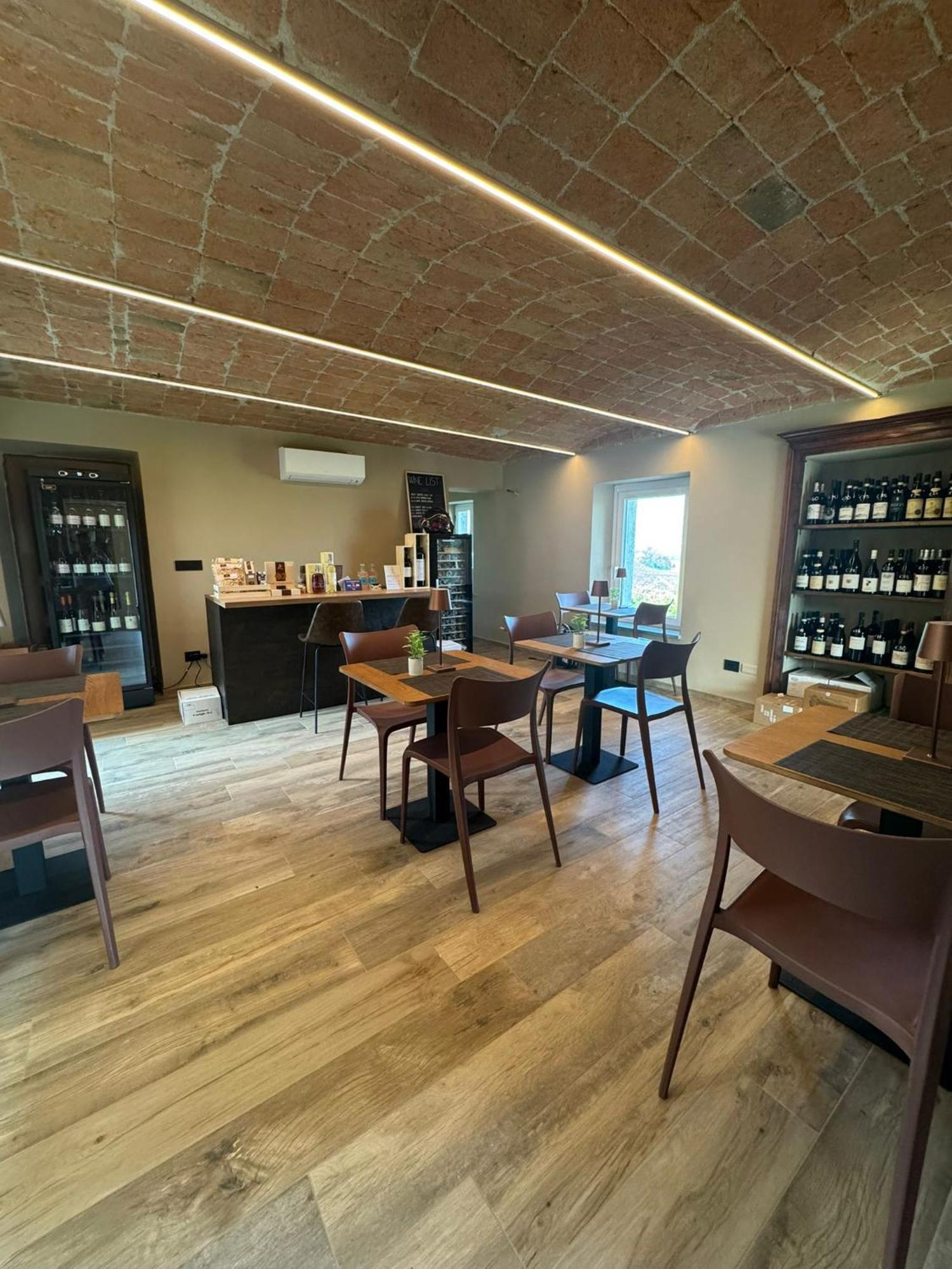 Villa Barbero Alba Mango Bagian luar foto