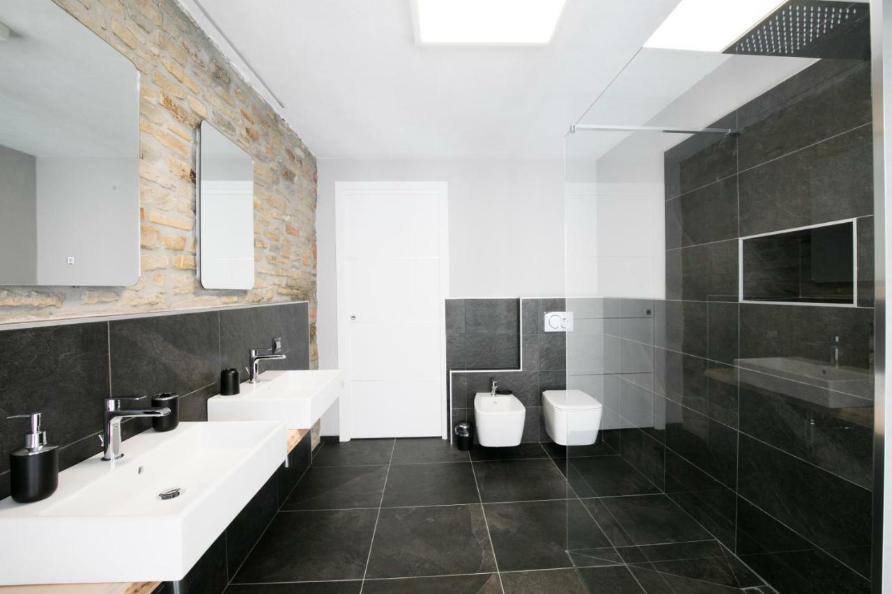 Villa Barbero Alba Mango Bagian luar foto