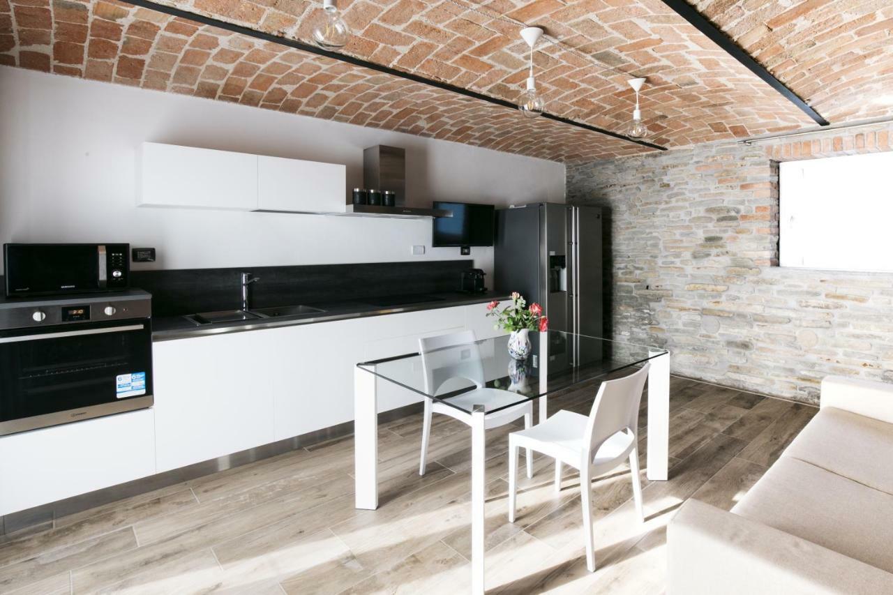 Villa Barbero Alba Mango Bagian luar foto